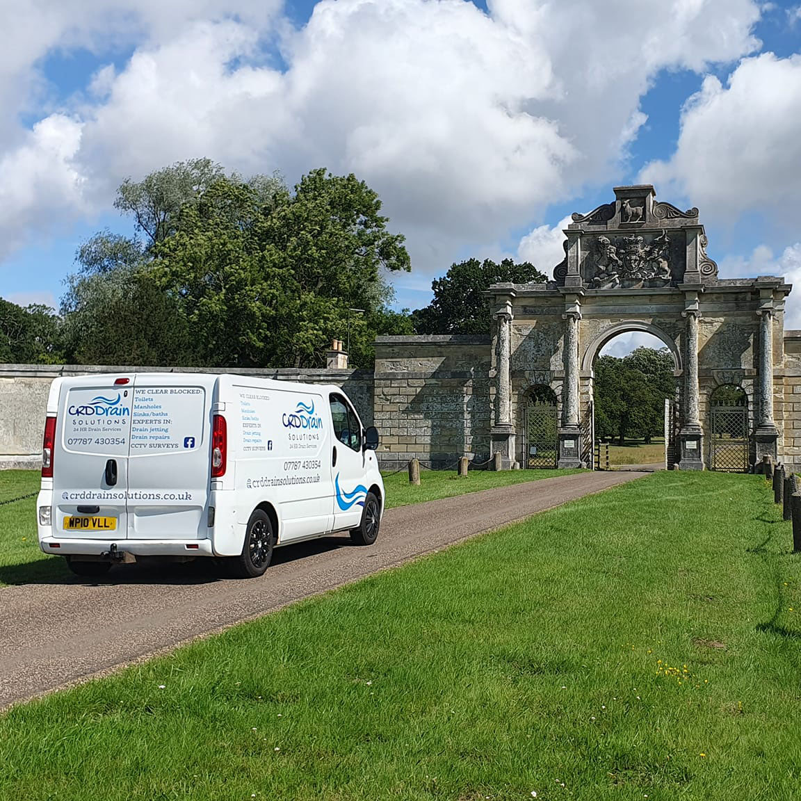 361933765_204664412555153_5367273867905601759_n CRD Drain Solutions Van Travelling